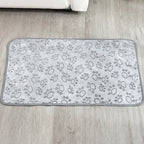 Round plush pet bed with raised edges